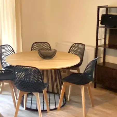 Duo With Shared 75 M2 Terrace شقة