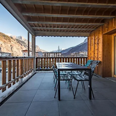 Daire Duo With Shared 75 M2 Terrace Saint-Jean-de-Maurienne